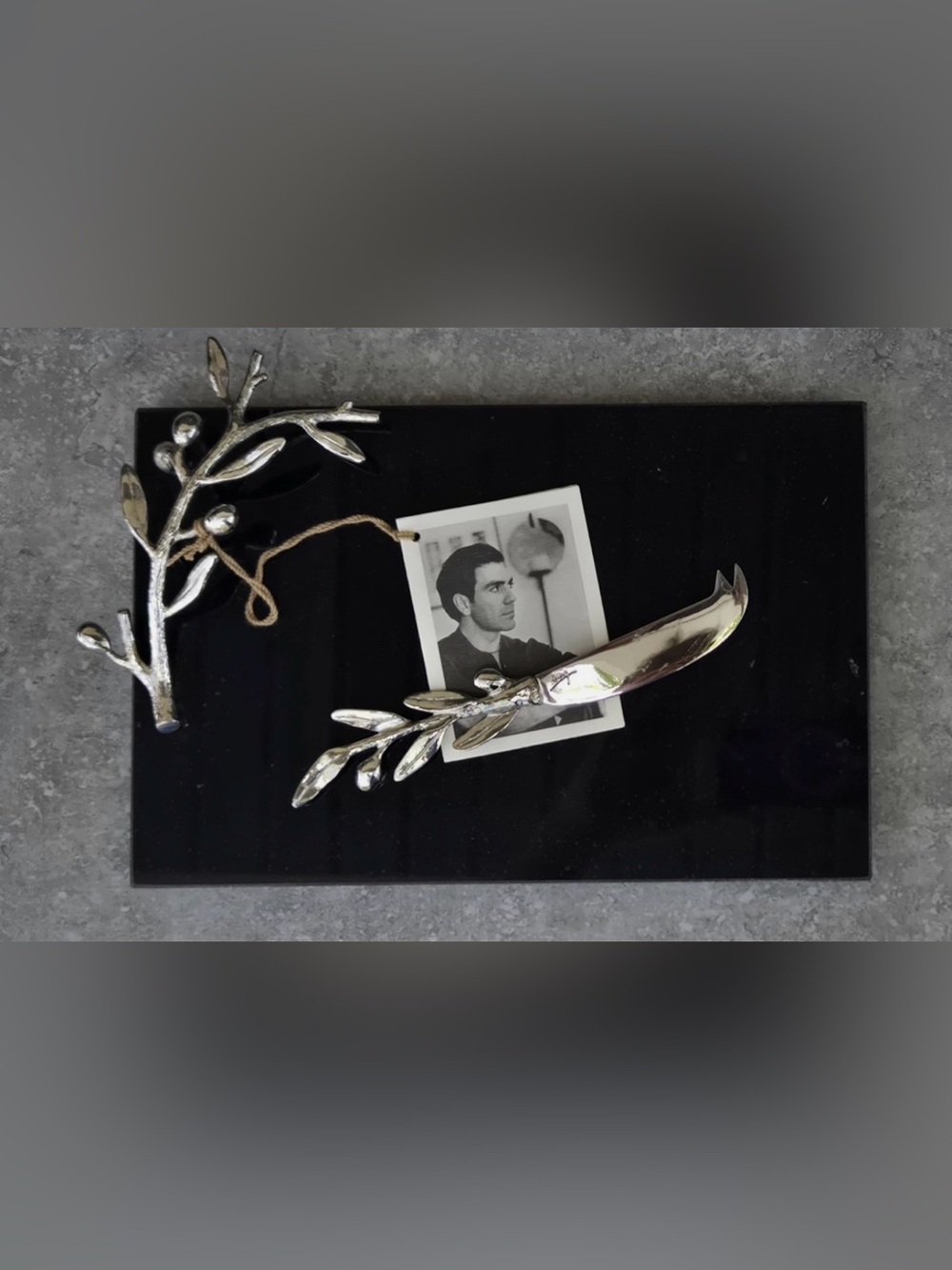 Michael Aram Olive Branch Cheese Board and Knife Black and Silver New